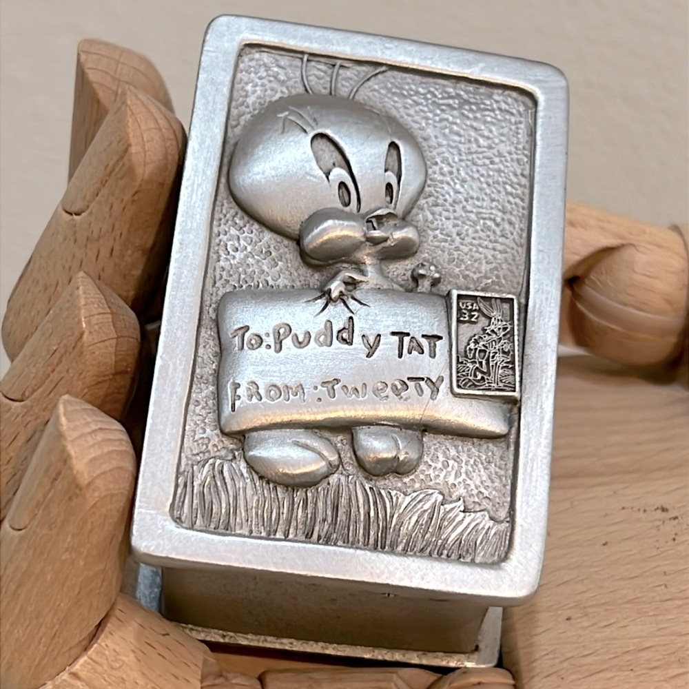 Vintage Looney Tunes Stamp Collection Tweety Bird Pewter Trinket Box